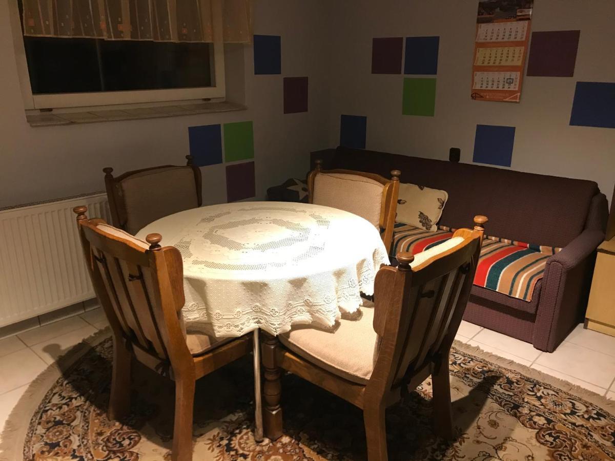Dom Otwarty Dla Gosci Apartman Gdynia Kültér fotó